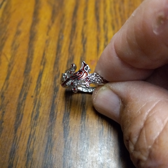 New Women's Adjustable Cardinal Pinky Ring. - Picture 2 of 2